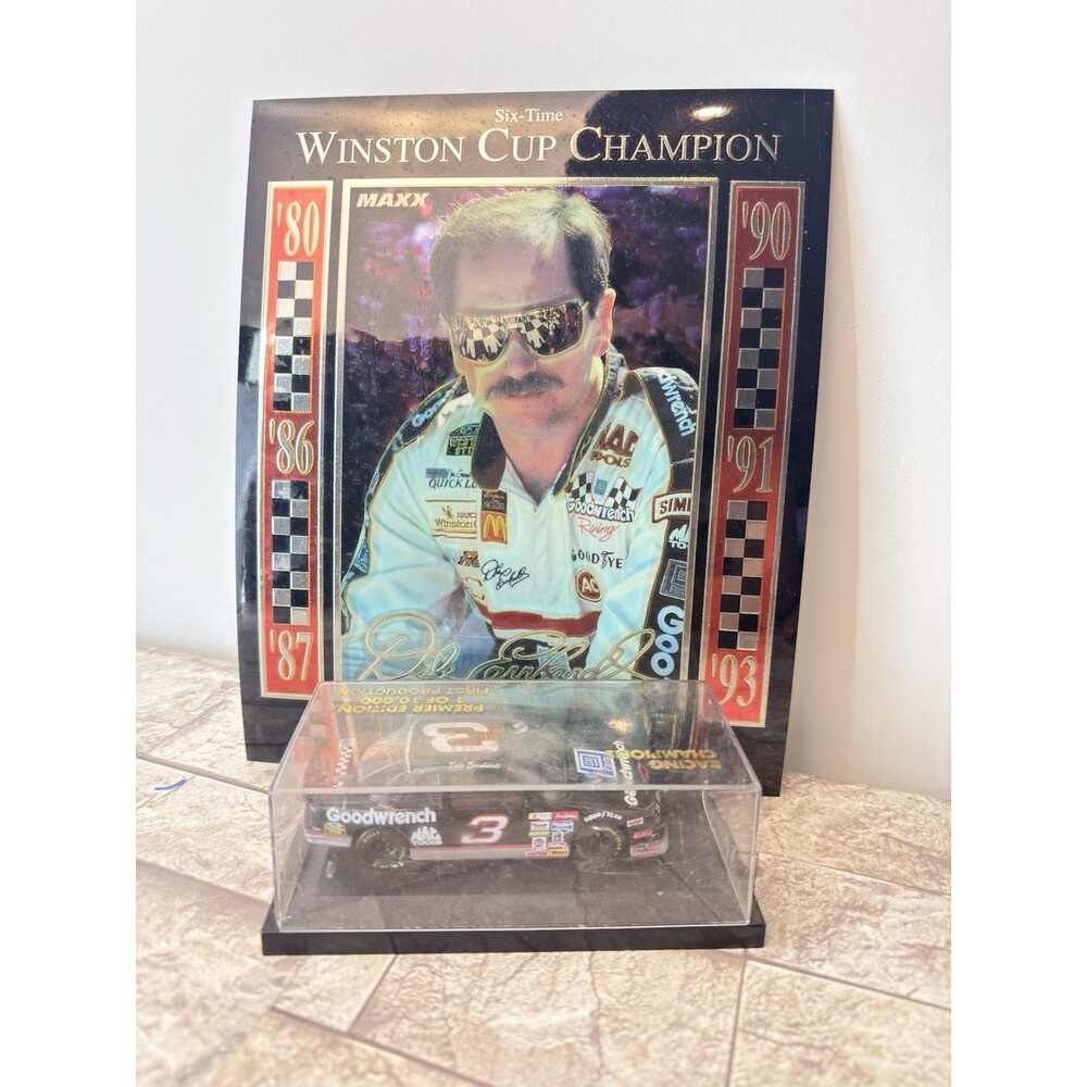 1990 Racing Champions 1/64 #3 Goodwrench - Dale Earnhardt